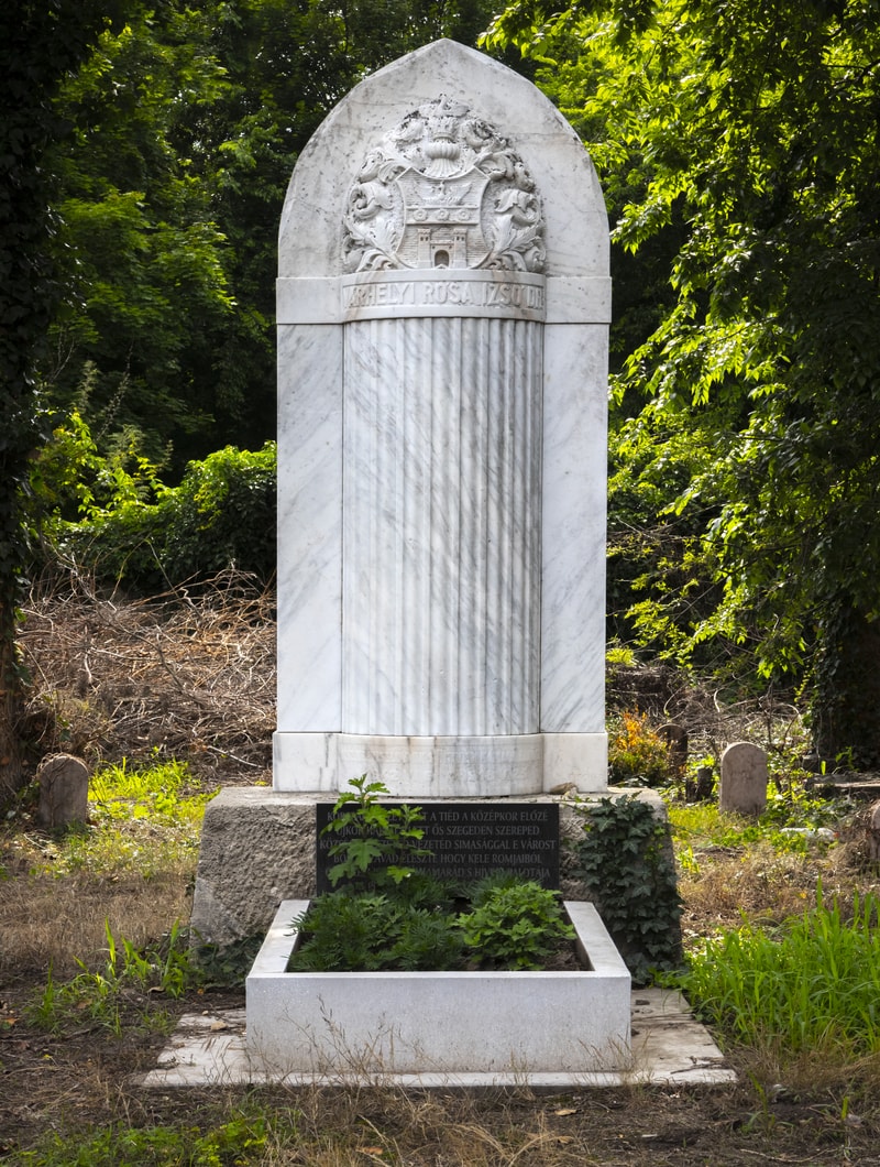 Grave of Dr. Várhelyi Rósa Izsó’s