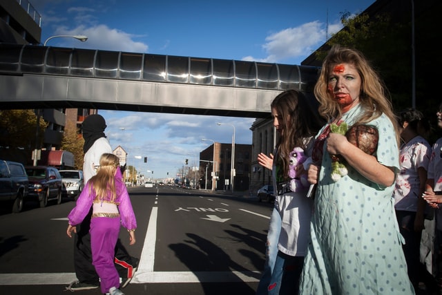 Purim Zombie-Walk in Tel Aviv