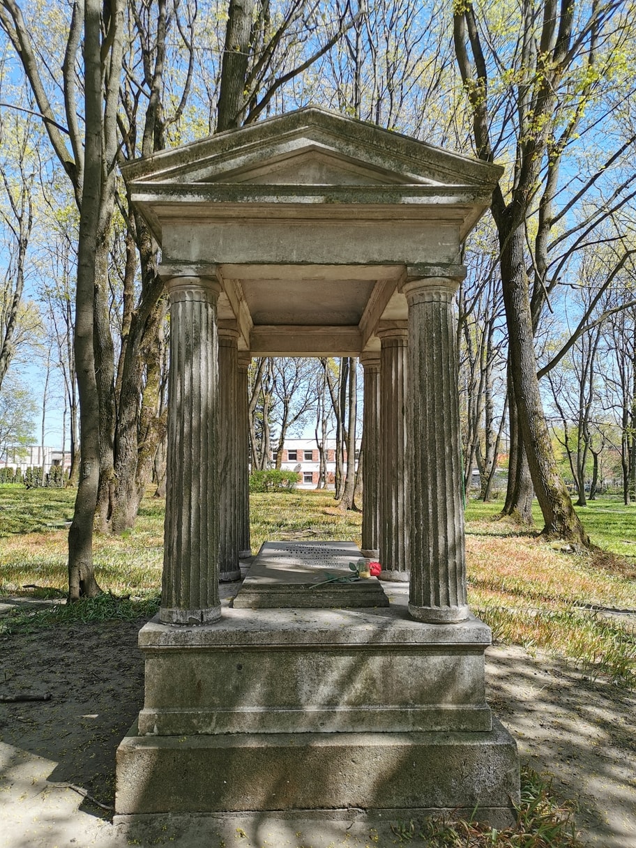 Julius L. Wiener Tombstone